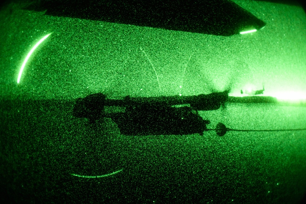 9th Special Operations Squadron conduct joint refueling operations