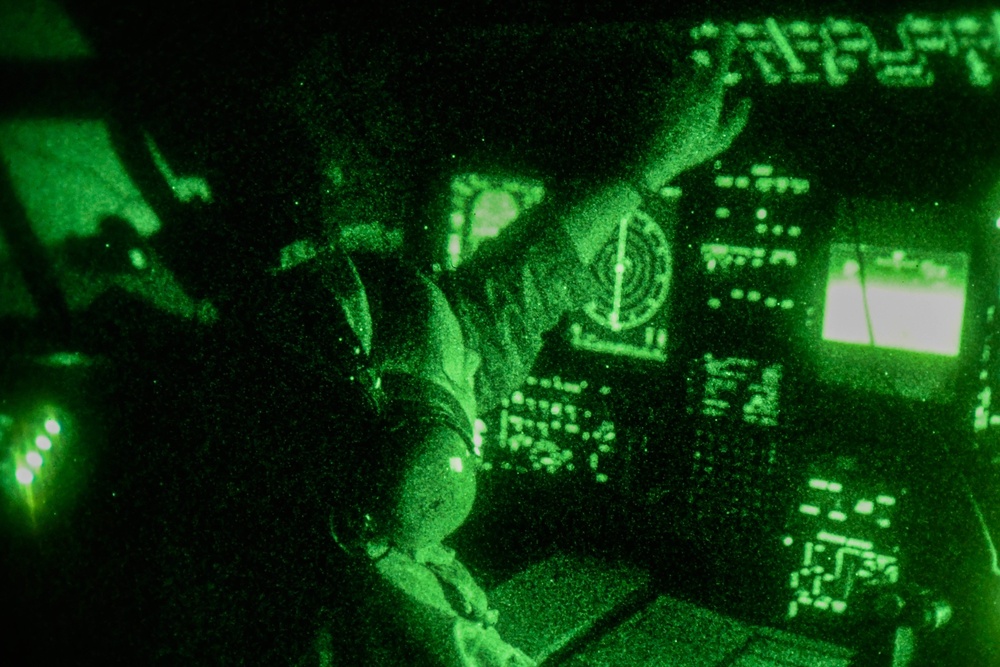 9th Special Operations Squadron conduct joint refueling operations