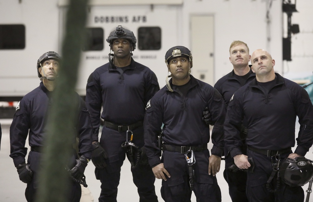 CBP SRT conducts training exercises ahead of Super Bowl LIII