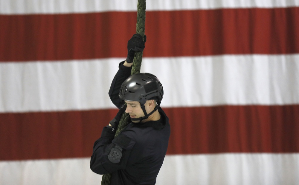 CBP SRT conducts training exercises ahead of Super Bowl LIII