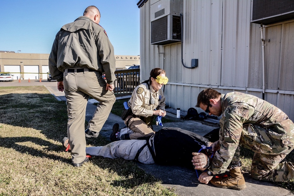 “Texas Counterdrug Guardsmen support DPS TECC training for new recruits, agencies”