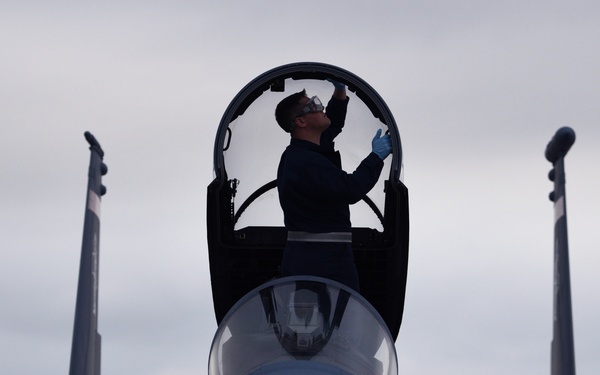 104th FW visits 45th SW