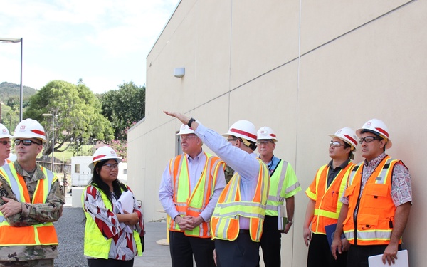 USACE Director of Military Programs views USARAPC MCF site