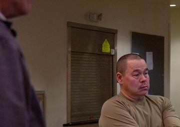 Guardsmen engage with western Alaskans during sled dog race