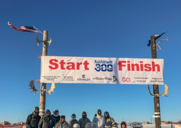 Guardsmen engage with western Alaskans during sled dog race