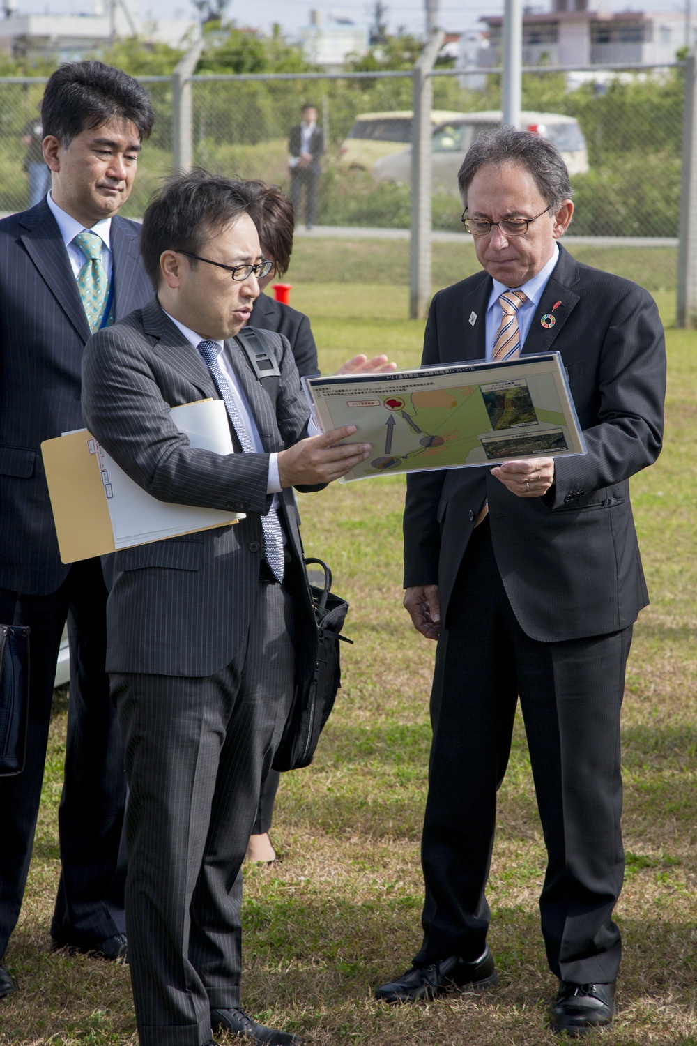 Camp Kinser and Torii Station invite Okinawa Governor for on base tour