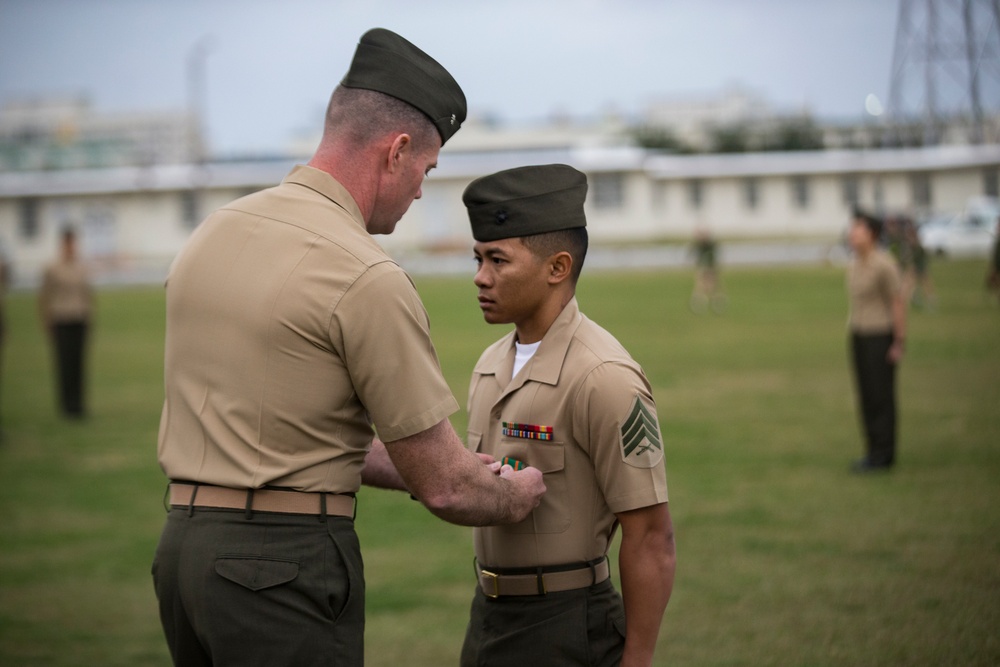 Uncommon Valor | 3rd MLG Marine receives an award for his heroic actions
