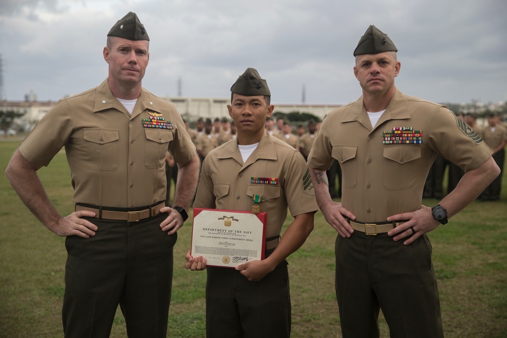 Uncommon Valor | 3rd MLG Marine receives an award for his heroic actions