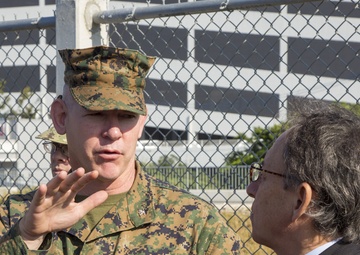 U.S. Marines, Army host Okinawa governor