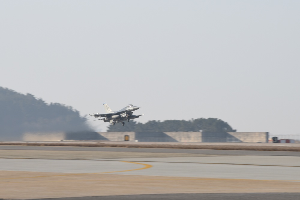 Cobra Gold 19: 35th FS Pantons launch into CG19, historic redeployment to Thai base