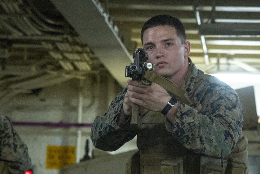 Weapons Company Marines refine weapons handling fundamentals aboard Green Bay