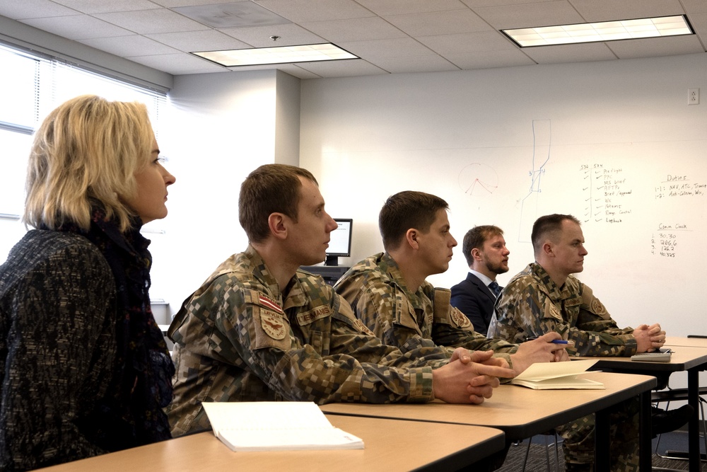 Latvian delegation tours the Army Aviation Support Facility in Grand Ledge, Michigan