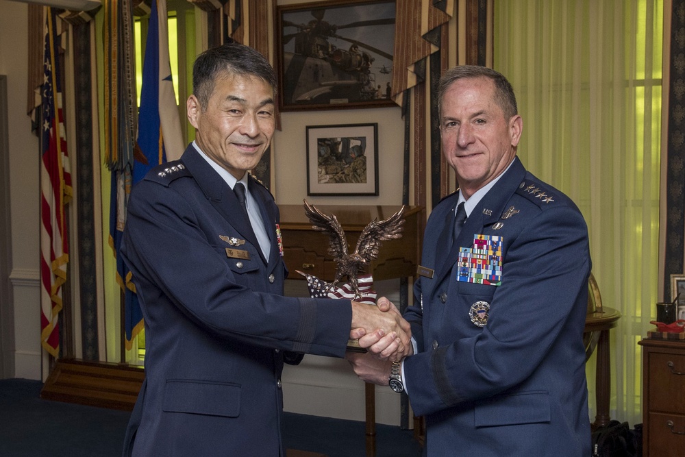 U.S. Air Force Chief of Staff meets with the Japan Air Self-Defense Force Chief of Staff