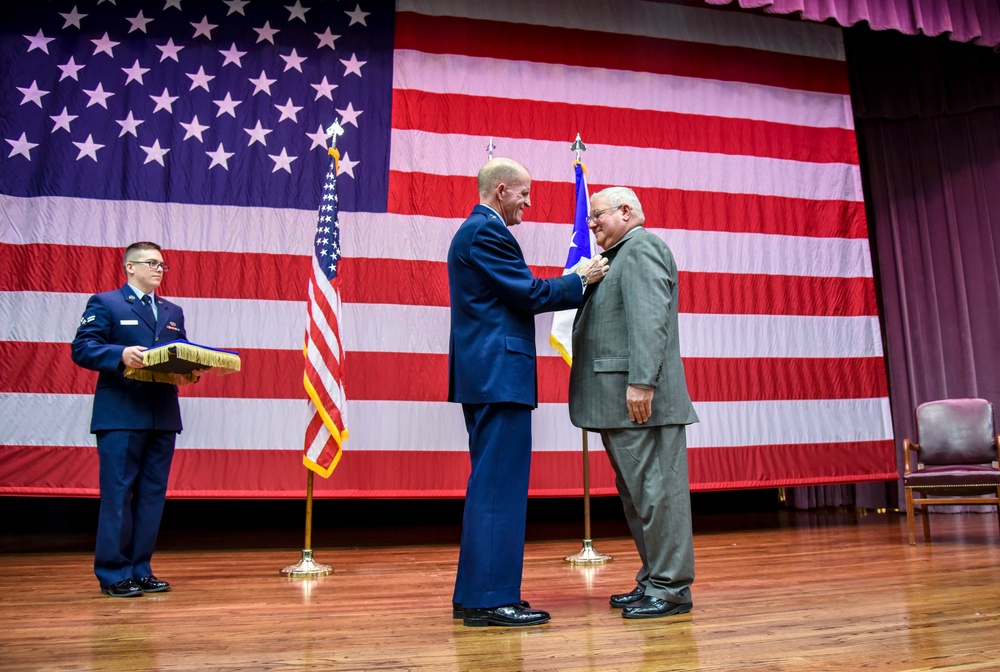 VCSAF makes stop at Columbus AFB to retire former PA chief