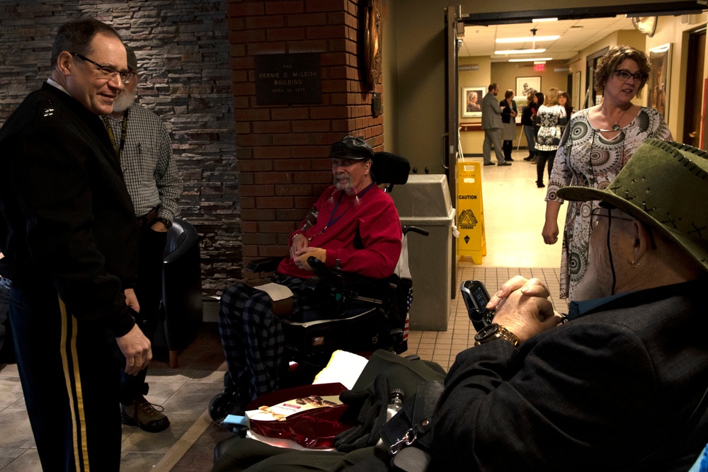 Maj. Gen. Paul Rogers visits the Grand Rapids Home for Veterans