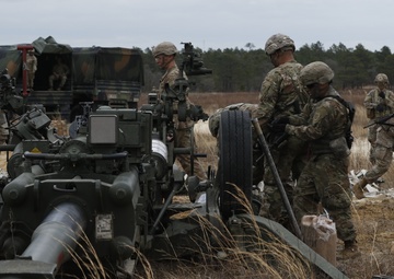 82nd Airborne Division conducts artillery heavy drop
