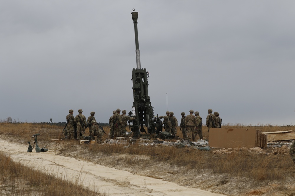 82nd Airborne Division conducts artillery heavy drop