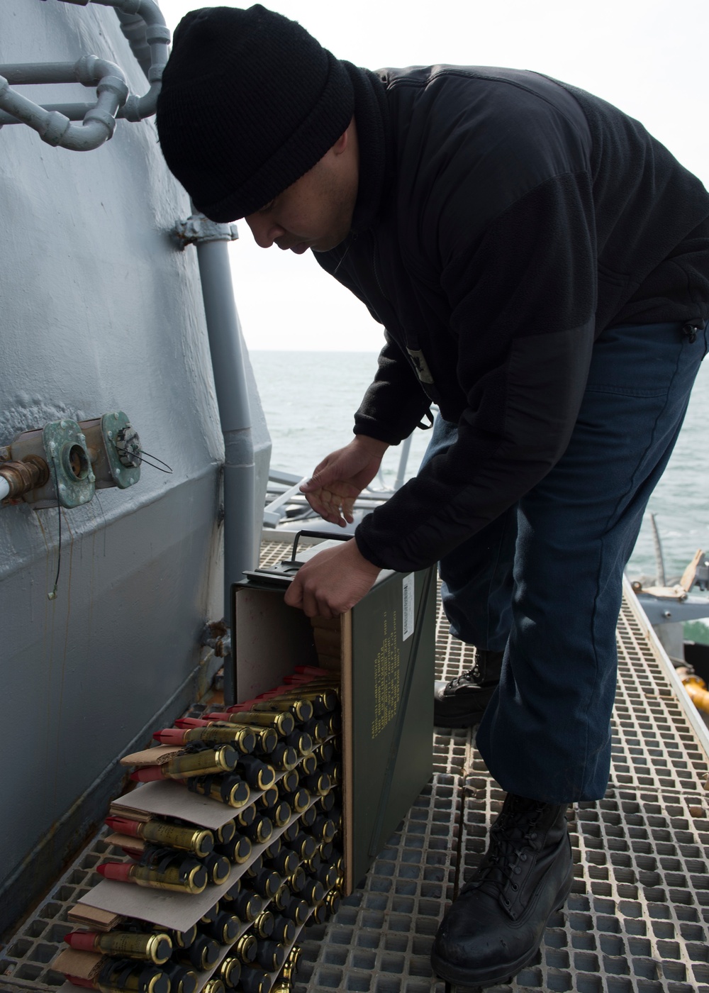 USS Stout Conducts RE-6