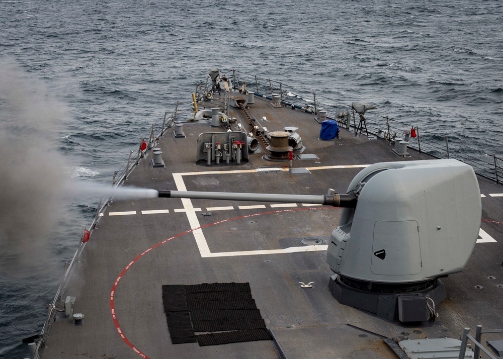 USS Stout Conducts RE-6