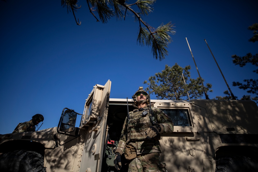 TACP Airmen train during polar vortex