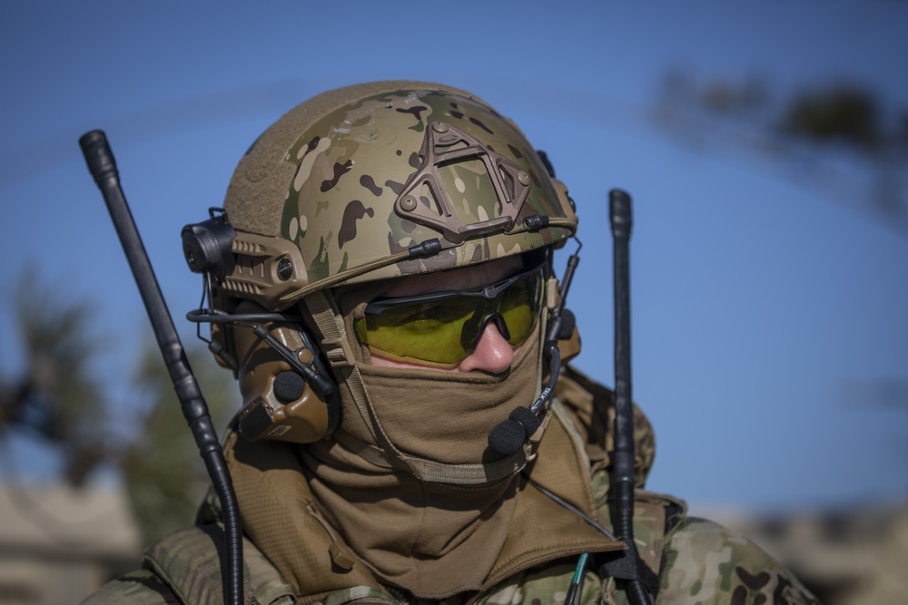 TACP Airmen train during polar vortex