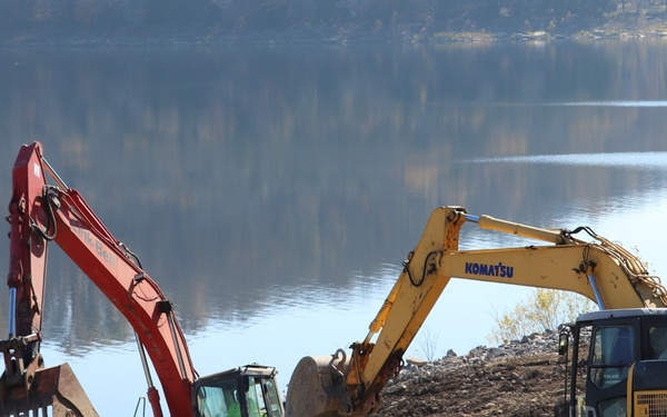 Center Hill Lake level lowering for Ike Park boat ramp