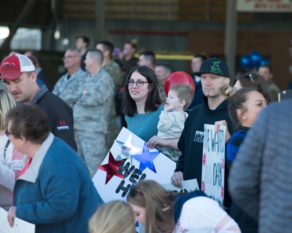 Utah Soldiers return home