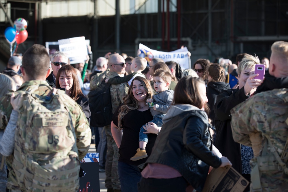 Utah Soldiers return home