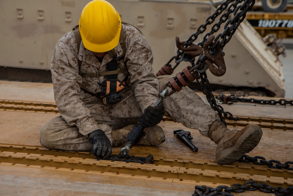 CLB-6 Rail Ops in Barstow