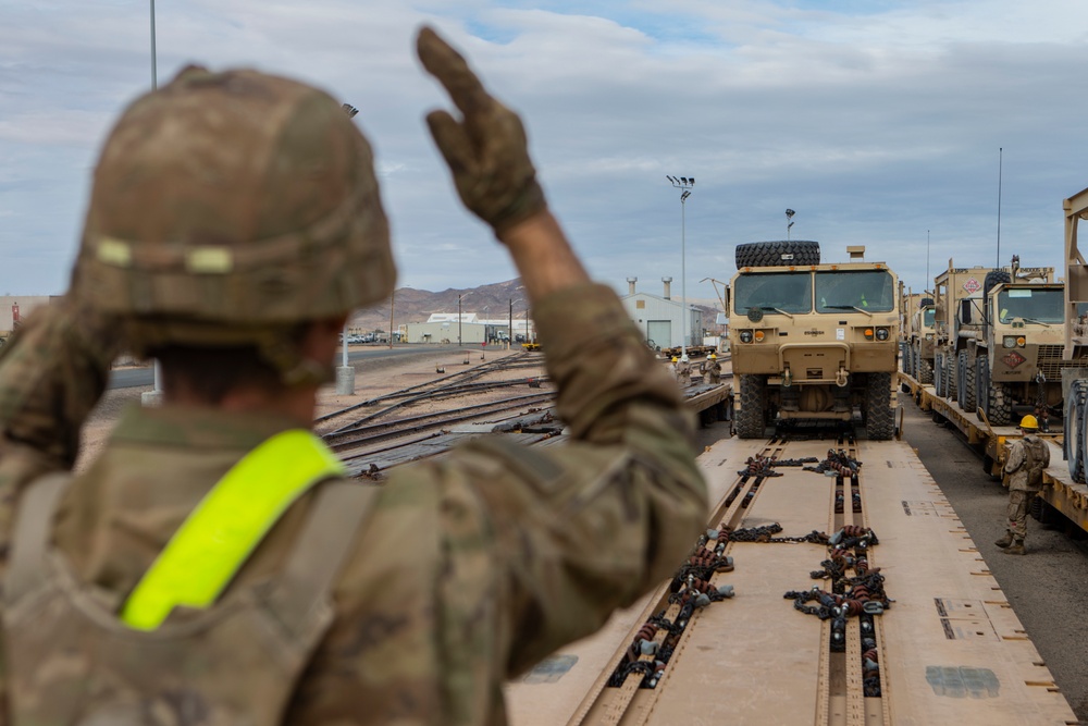 CLB-6 Rail Ops in Barstow