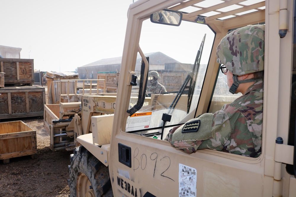 Task Force Cavalier Master Driver Educates Soldiers on Forklift Operations