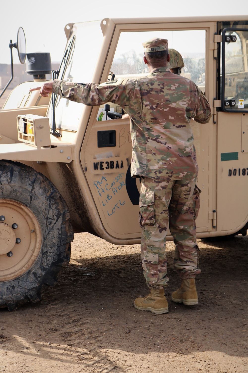 Task Force Cavalier Master Driver Educates Soldiers on Forklift Operations