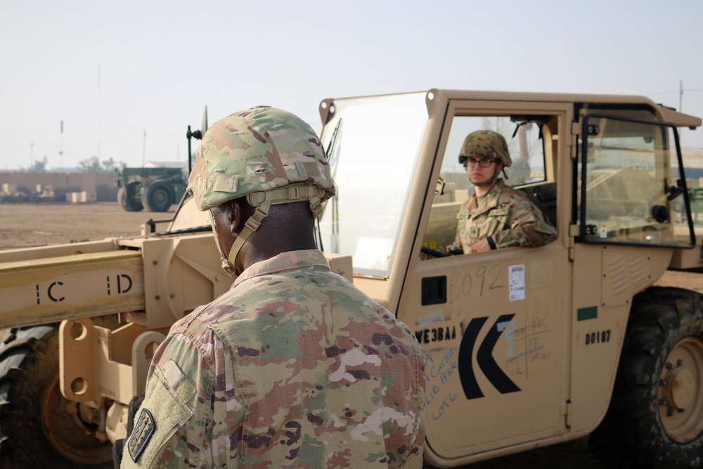 Task Force Cavalier Master Driver Educates Soldiers on Forklift Operations
