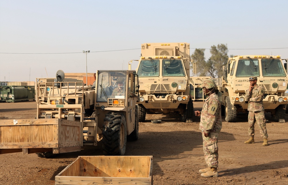 Task Force Cavalier Master Driver Educates Soldiers on Forklift Operations