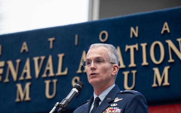 VCJCS at Joint USAF CSO / USN NFO Winging Ceremony