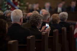 Navy honors pioneering female aviator