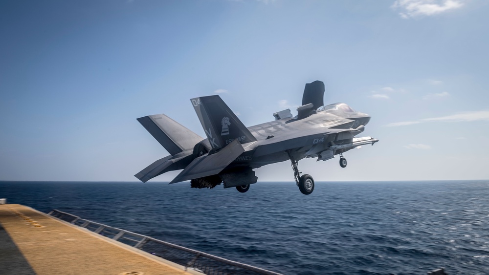 USS Wasp conducts flight operations