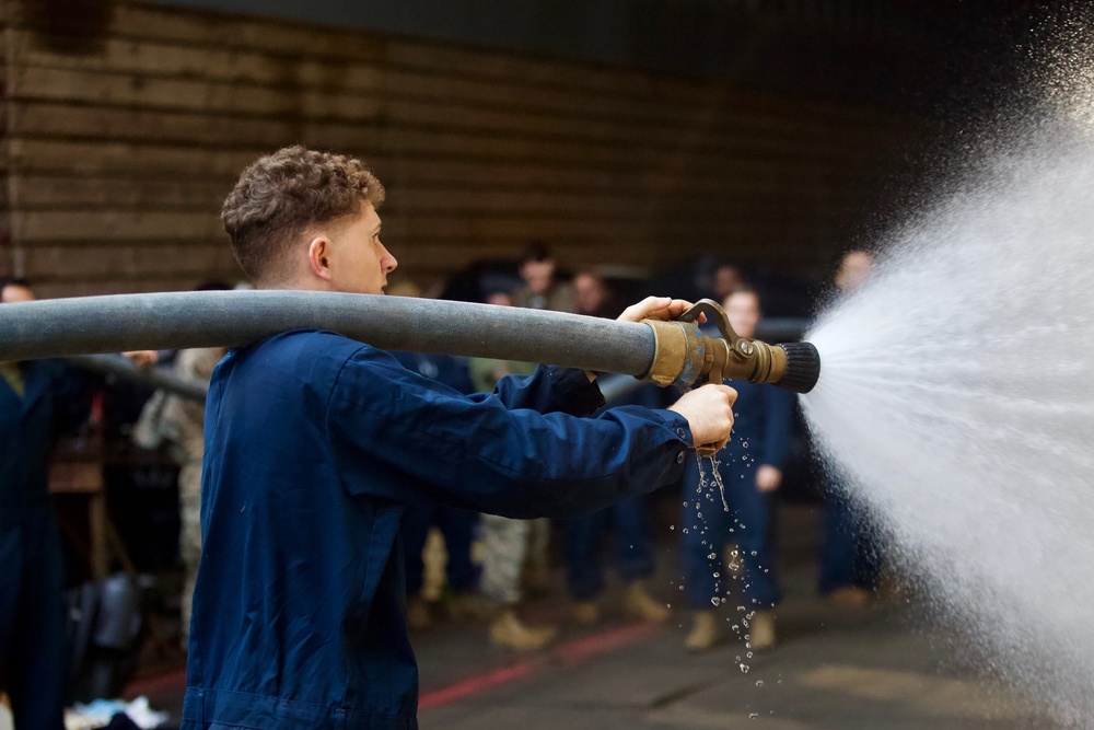 Marines aboard Ashland prepare for simulated HADR mission