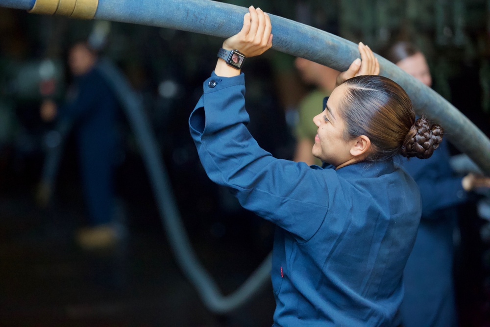 Marines aboard Ashland prepare for simulated HADR mission