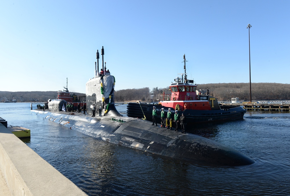 USS North Dakota (SSN 784) Returns from Deployment