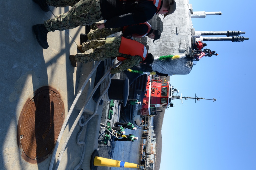 USS North Dakota (SSN 784) Returns from Deployment