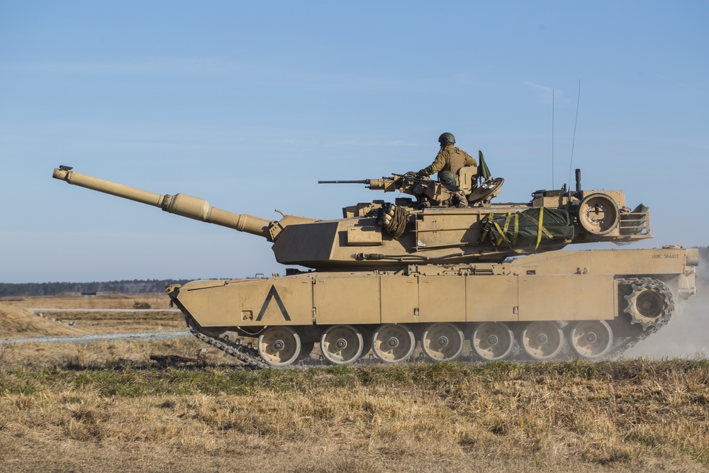 2nd Tank Battalion conducts marksmanship qualification training