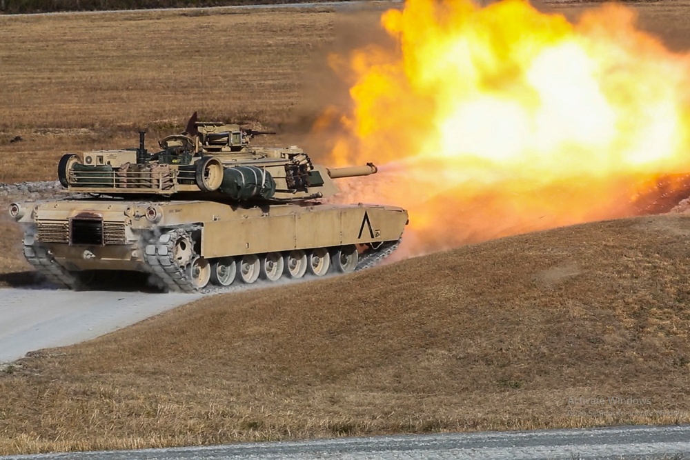 2nd Tank Battalion conducts marksmanship qualification training