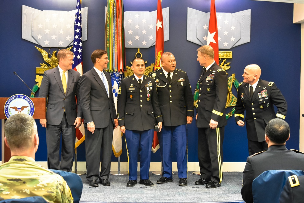 Secretary of Army honors top recruiters