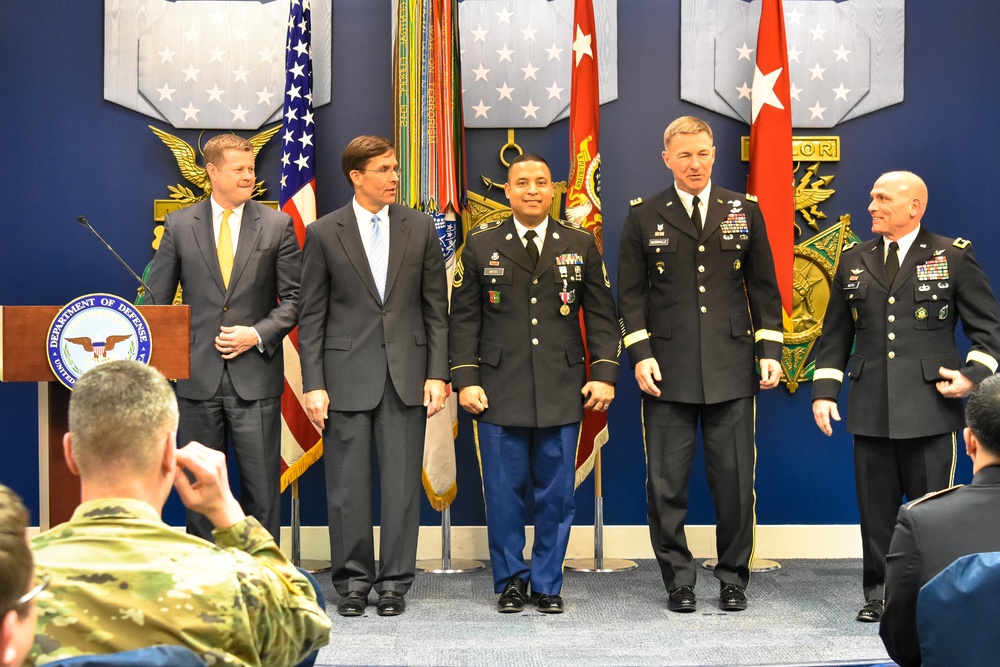 Secretary of Army honors top recruiters