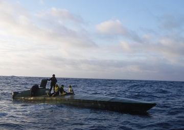 Coast Guard Cutter Forward conducts drug interdictions in Eastern Pacific Ocean