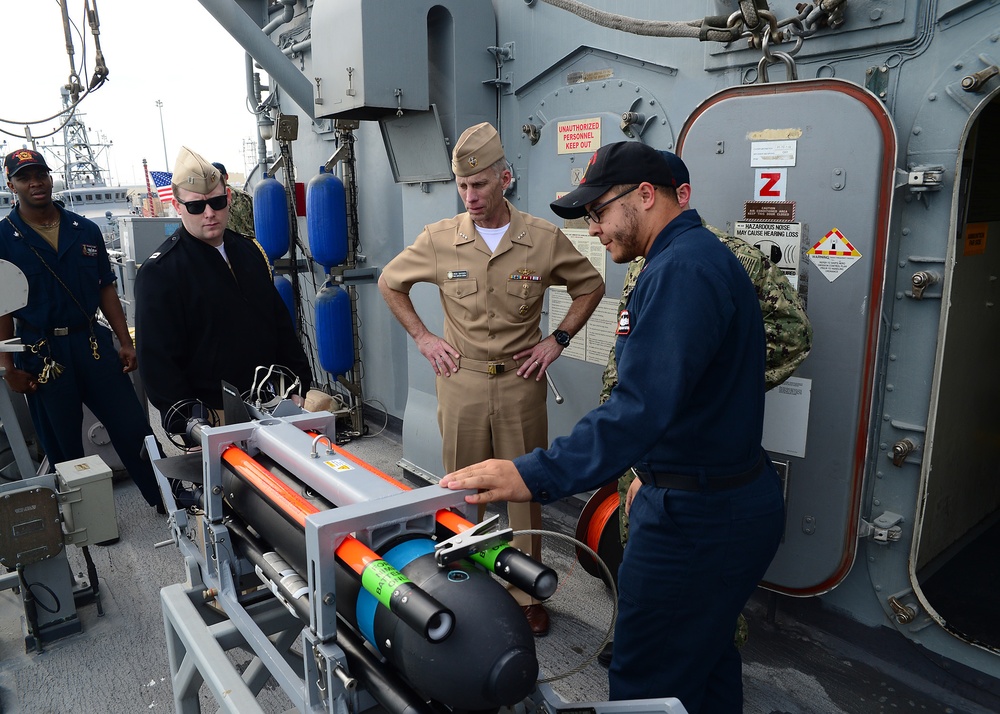 Naval Inspector General Vice Adm. Richard Snyder visits NSA Bahrain