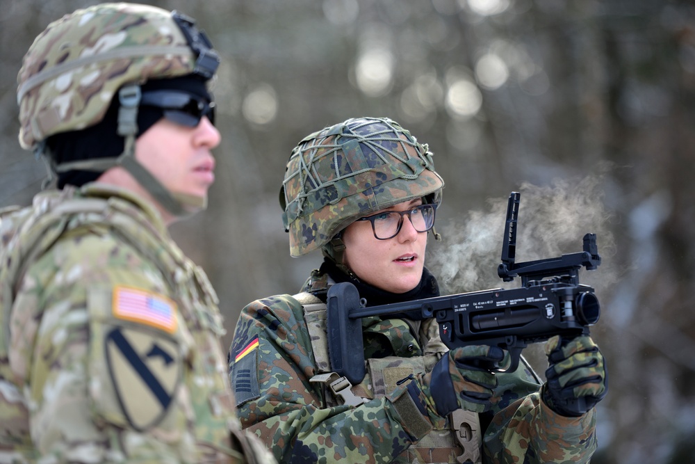 U.S. and German Military Police Training