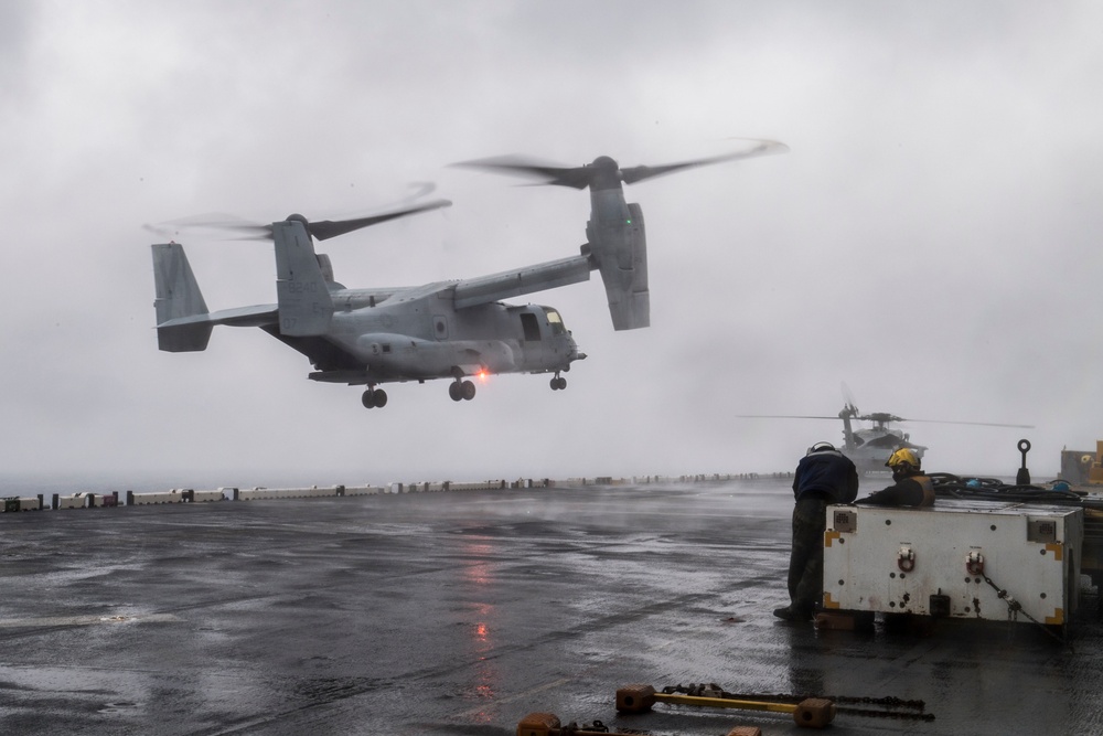 U.S., Japanese Commanders Visit USS Wasp