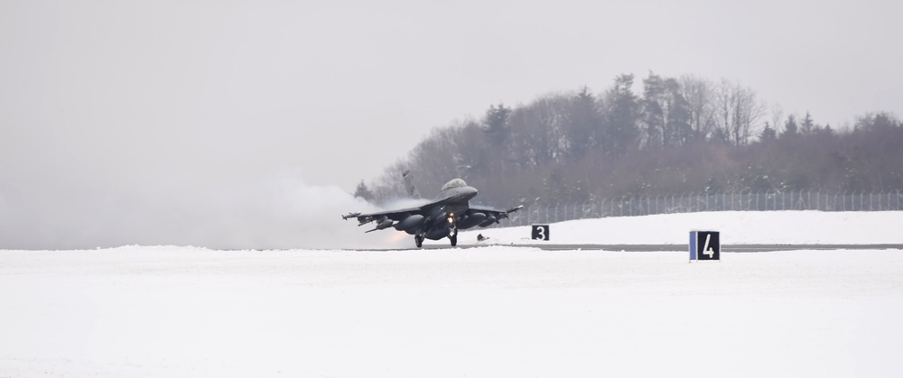 480th Fighter Squadron F-16 Departure to Portugal